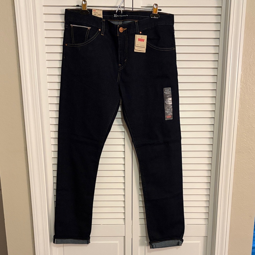 Levi's Women Boyfriend Skinny Jeans Dark Size 31